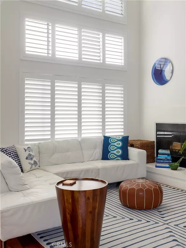 Santa Monica, CA 90404,1214 14th ST #203