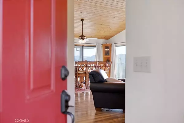 Bradley, CA 93426,5670 Nacimiento Shores RD