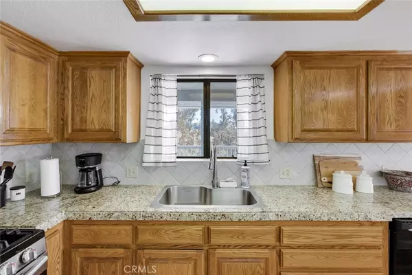 Bradley, CA 93426,5670 Nacimiento Shores RD