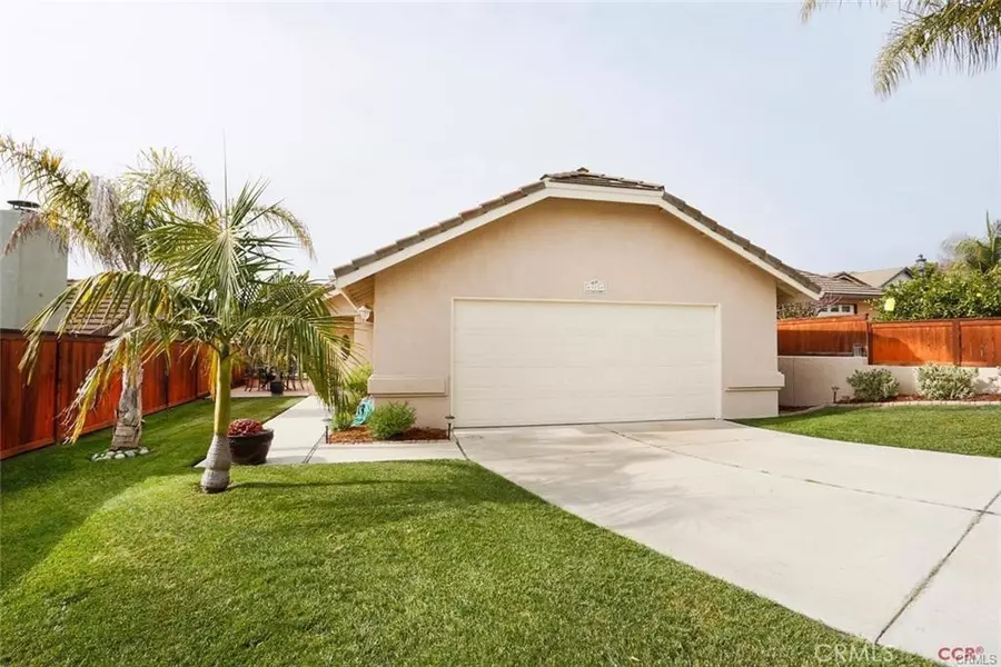 375 Spanish Moss LN, Arroyo Grande, CA 93420