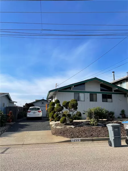 1255 Hillcrest DR, Morro Bay, CA 93442