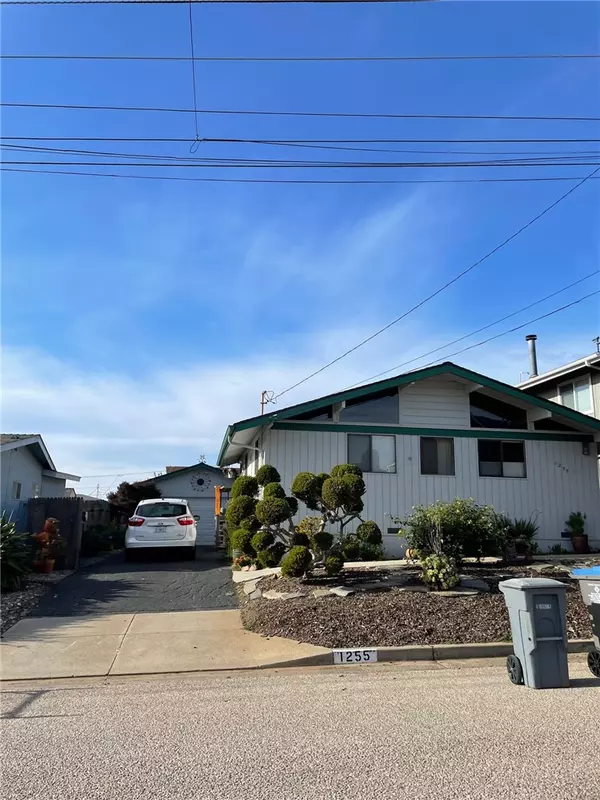 1255 Hillcrest DR, Morro Bay, CA 93442