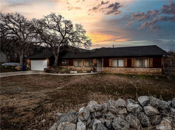 21301 Stage DR, Tehachapi, CA 93561