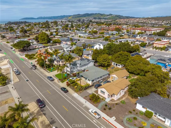 Grover Beach, CA 93433,1479 Newport AVE