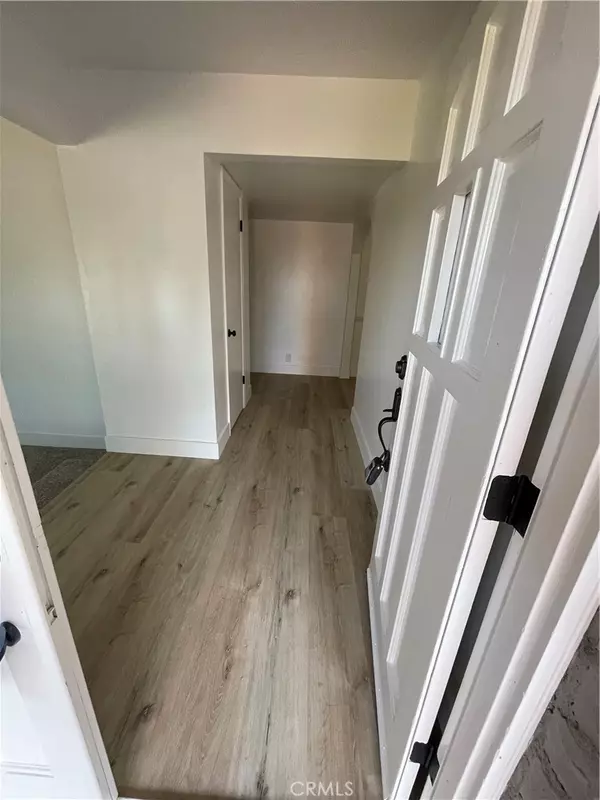 Clovis, CA 93612,743 Almond DR