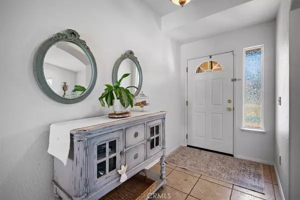 Templeton, CA 93465,1344 Peacock CT