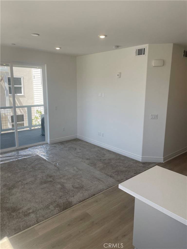 San Luis Obispo, CA 93405,935 Madonna RD #204
