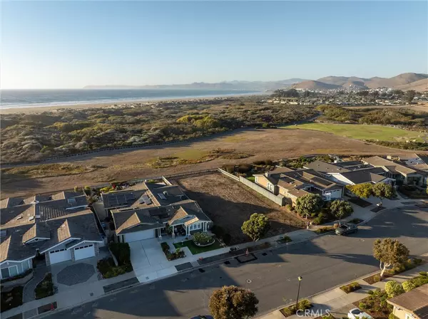 Morro Bay, CA 93442,2283 Emerald Circle