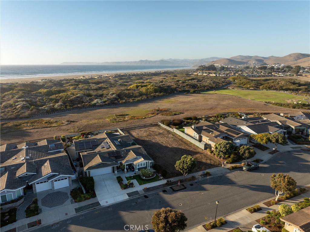 Morro Bay, CA 93442,2283 Emerald Circle