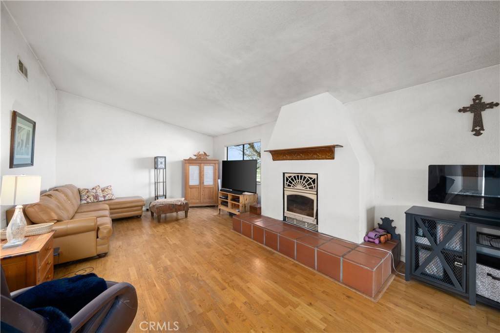 Paso Robles, CA 93446,7595 Feenstra Road