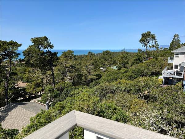 1645 Dreydon AVE, Cambria, CA 93428