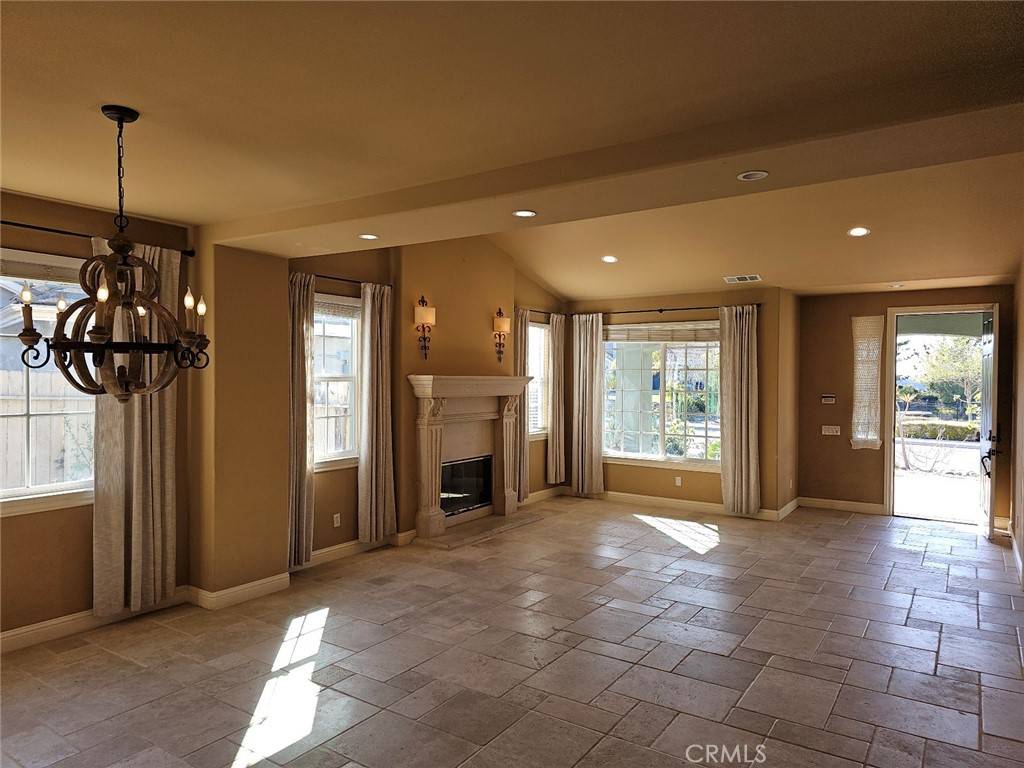 Lompoc, CA 93436,3010 Silver Sage LN
