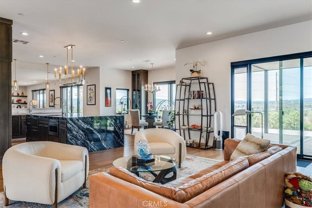 Templeton, CA 93465,1180 Burnt Rock WAY