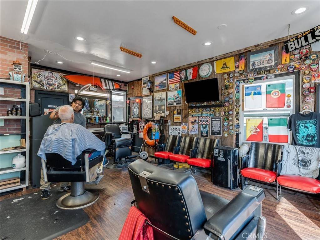 Pismo Beach, CA 93449,1051 Price ST
