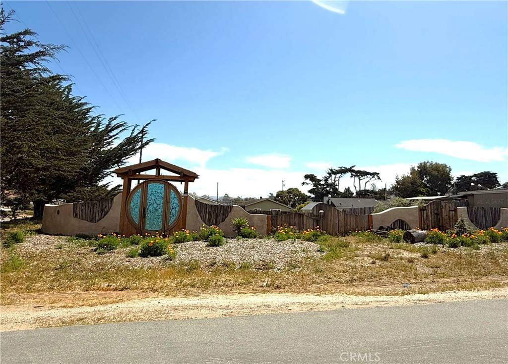 Los Osos, CA 93402,1412 5th ST