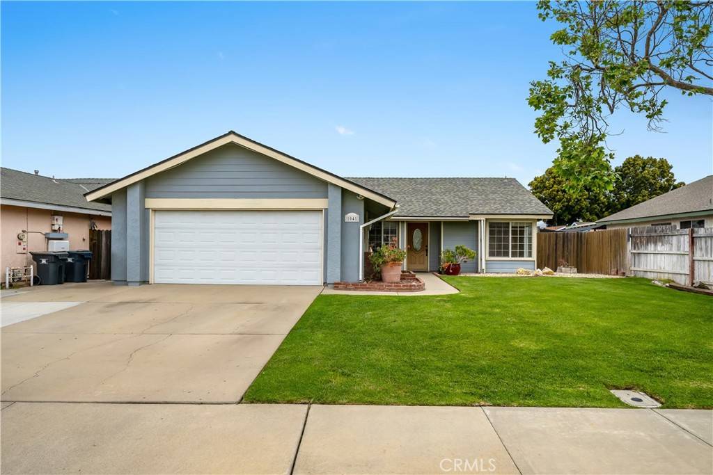 1041 Red Bark RD, Santa Maria, CA 93454
