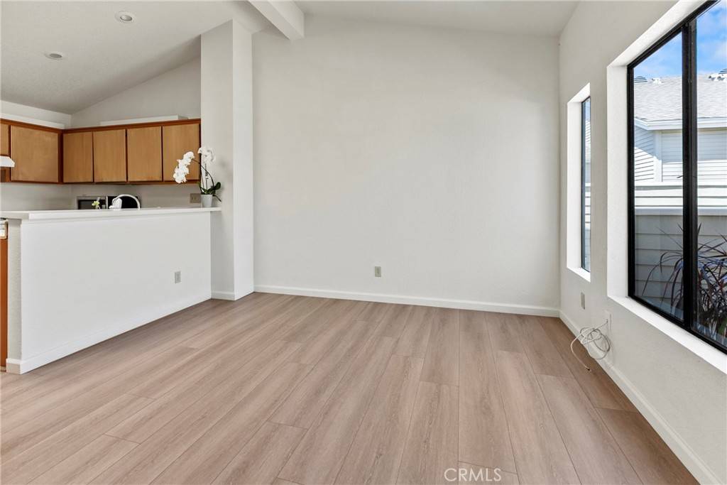 Santa Maria, CA 93454,220 E Grant ST #79