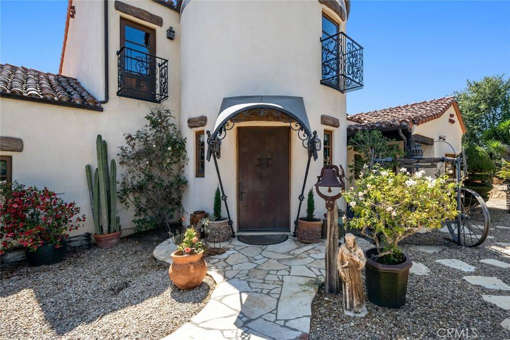 Nipomo, CA 93444,665 Sheehy Road