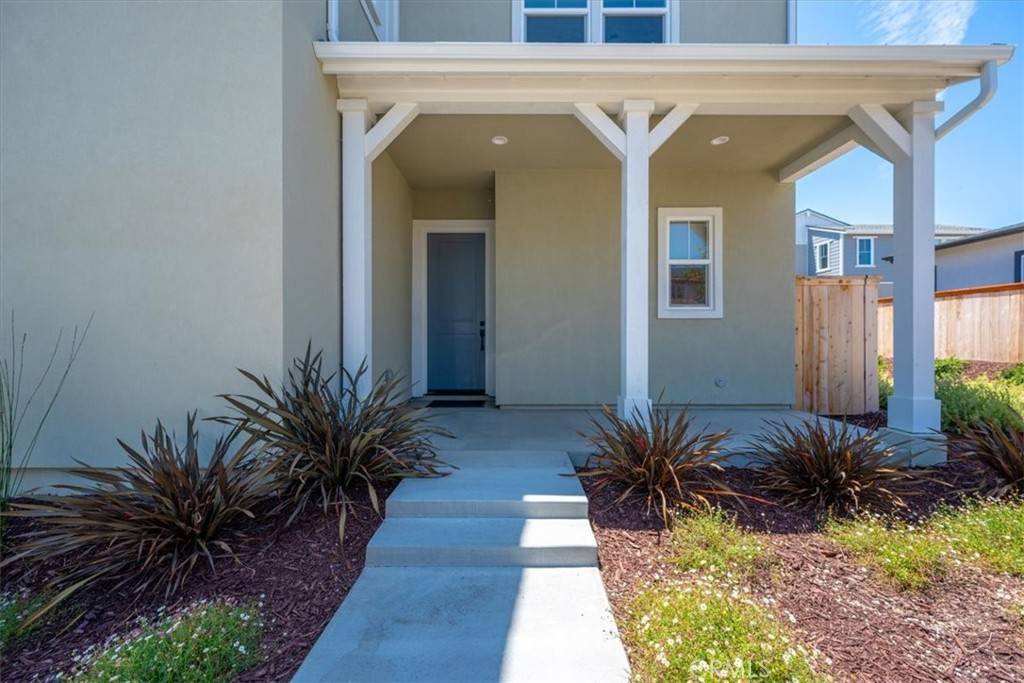 San Luis Obispo, CA 93401,176 Tango WAY