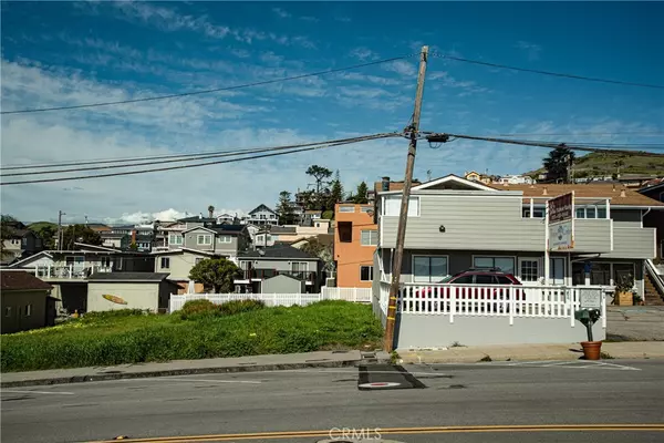 39 S Ocean AVE, Cayucos, CA 93430