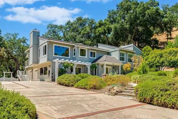 Atascadero, CA 93422,11555 Cenegal RD