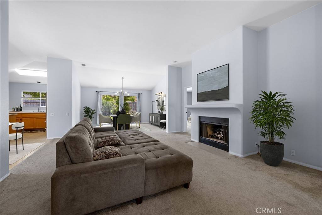 Los Alamos, CA 93440,475 Heritage LN