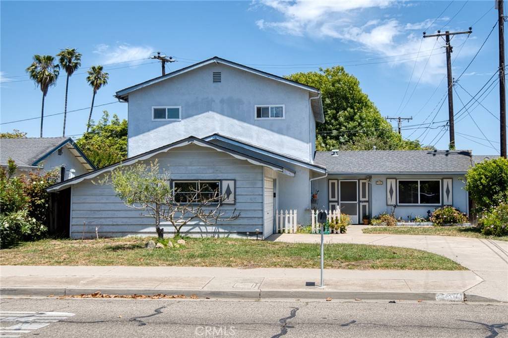 740 Walnut LN, Santa Barbara, CA 93111