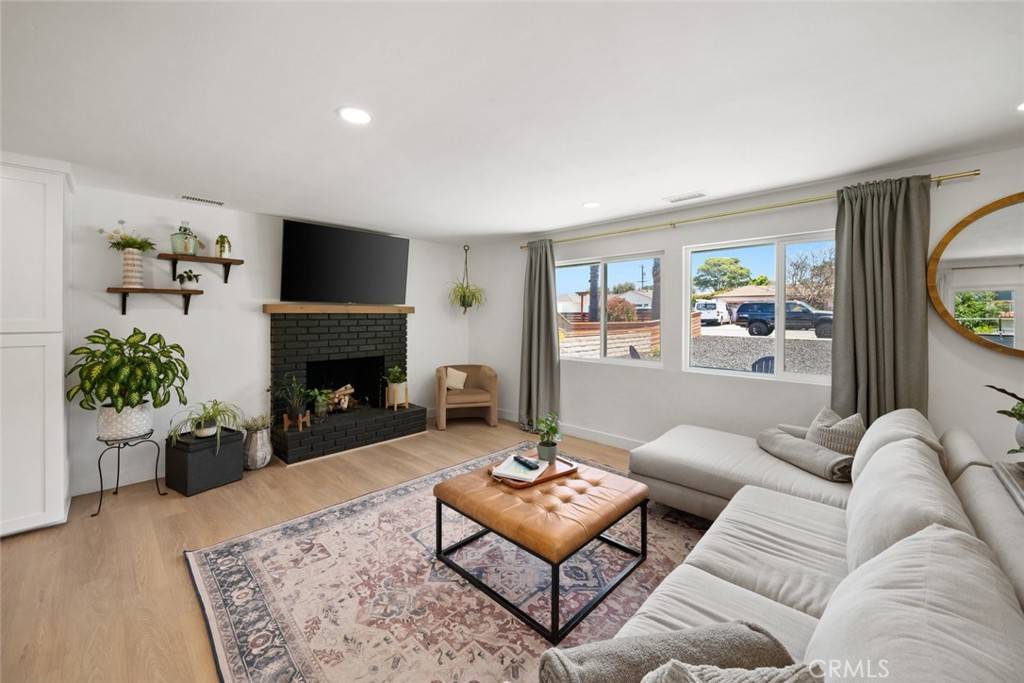 Arroyo Grande, CA 93420,450 Pecan ST