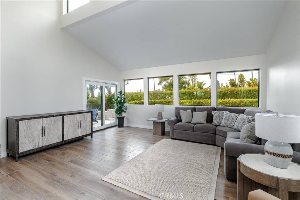 Pismo Beach, CA 93449,125 Park PL
