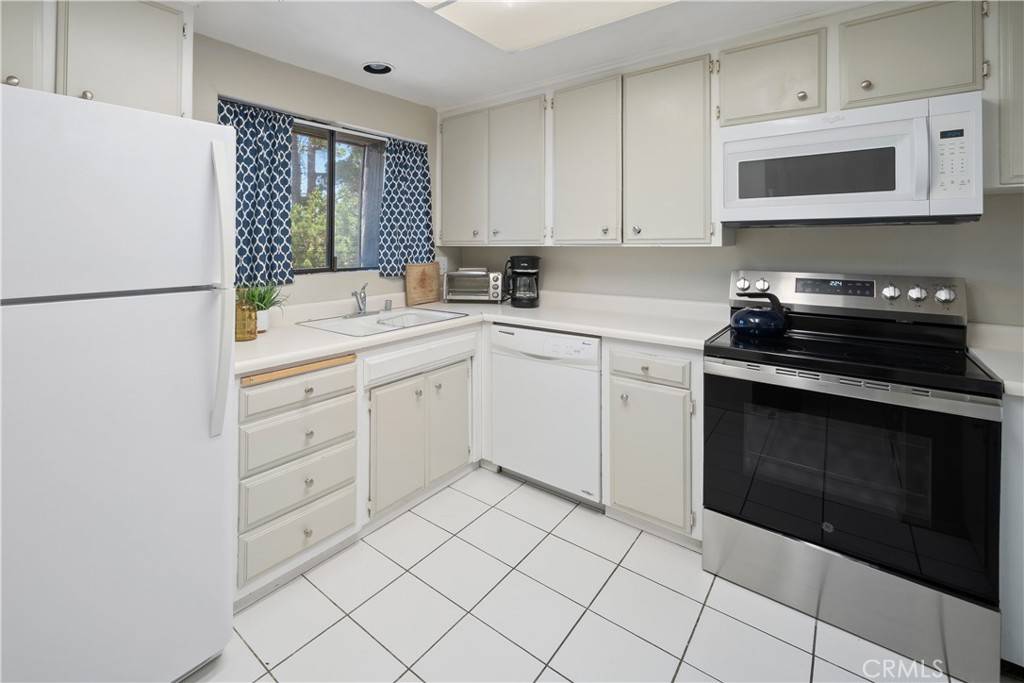 San Luis Obispo, CA 93405,11295 Los Osos Valley RD #14