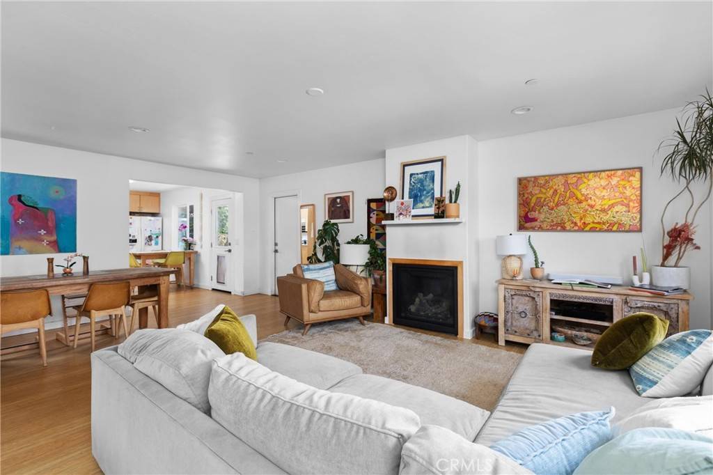 Los Osos, CA 93402,733 Lilac DR