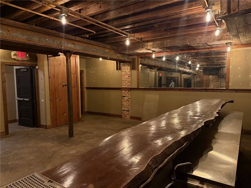 San Luis Obispo, CA 93401,1033 Chorro ST
