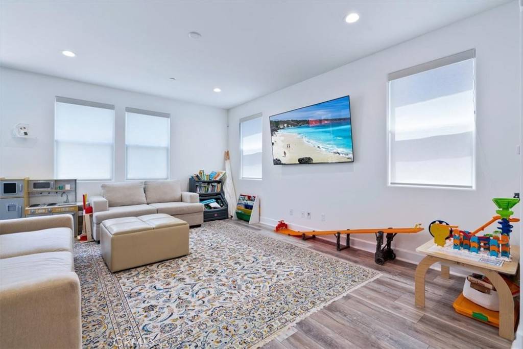 San Luis Obispo, CA 93405,1073 Forest ST