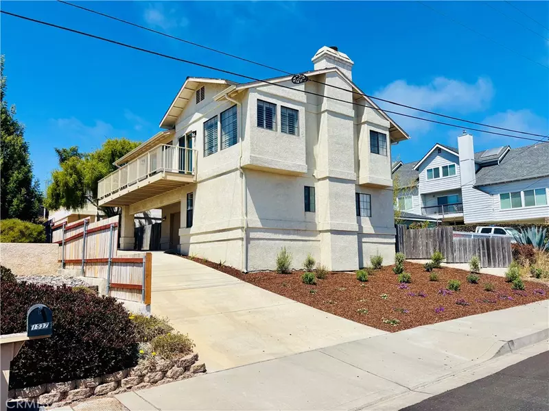 1537 Ramona AVE, Grover Beach, CA 93433