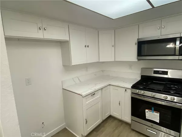 Lompoc, CA 93436,1200 E Walnut AVE #A