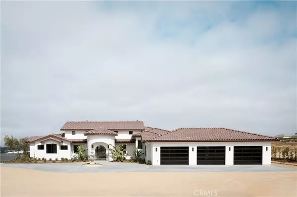 467 Del Sur DR, Arroyo Grande, CA 93420