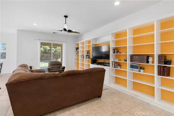 Bakersfield, CA 93314,15730 Carparzo DR