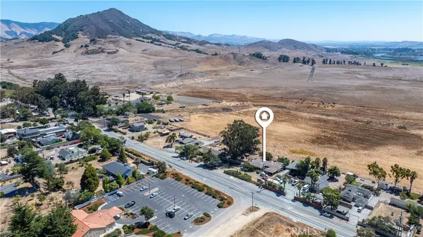 San Luis Obispo, CA 93405,893 W Foothill BLVD