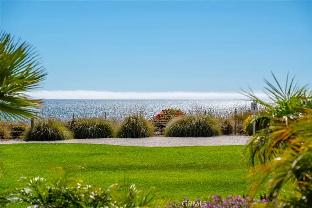 Pismo Beach, CA 93449,2727 Shell Beach RD #112