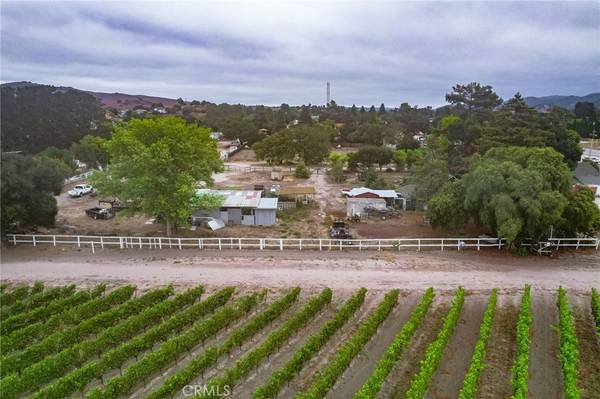 165 165 Leslie ST, Los Alamos, CA 93440