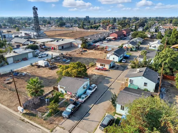 Visalia, CA 93292,636 E Roosevelt