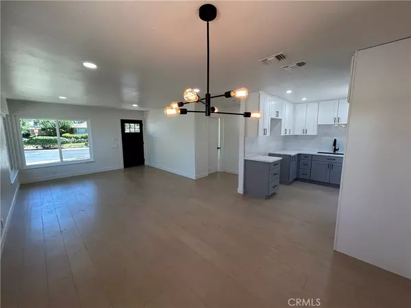 Stockton, CA 95204,283 E Churchill ST