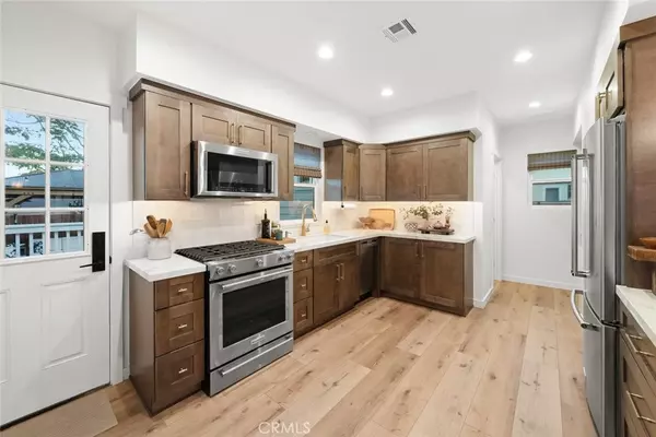 Paso Robles, CA 93446,442 Oak Street