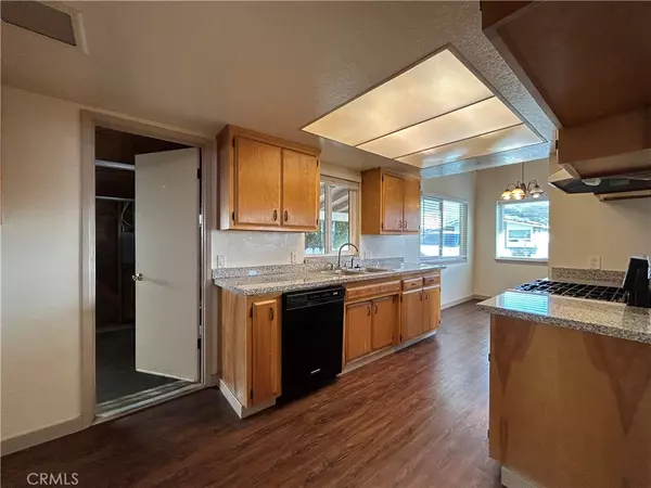 Morro Bay, CA 93442,431 Nevis ST