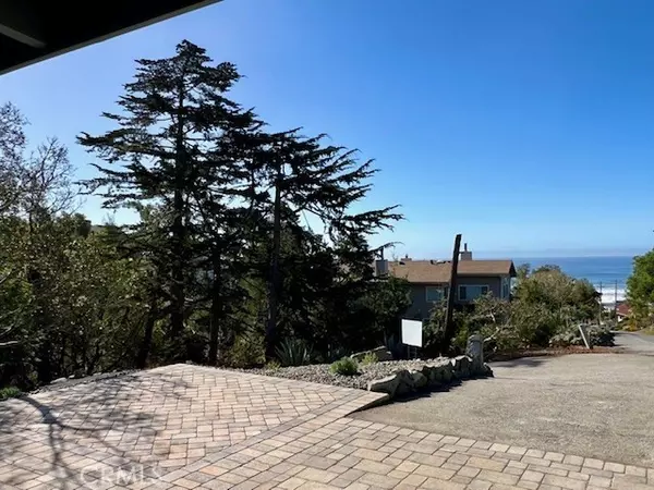 676 Orlando DR, Cambria, CA 93428