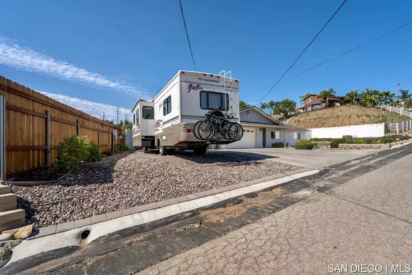 Lakeside, CA 92040,13620 Cuesta Del Sol