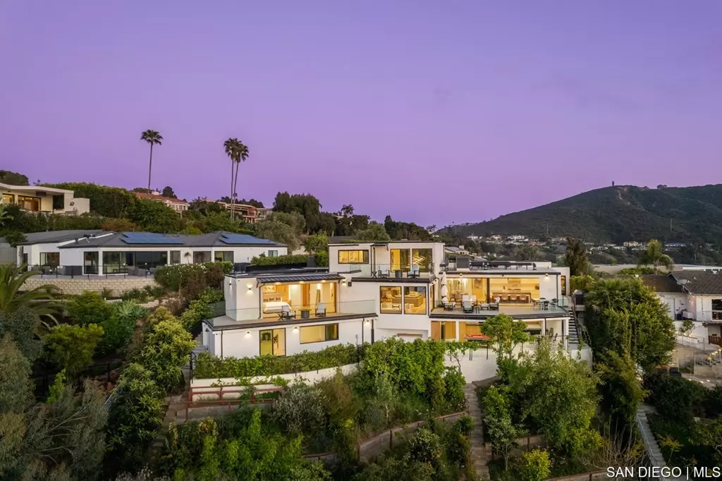 La Jolla, CA 92037,2684 Costebelle DR