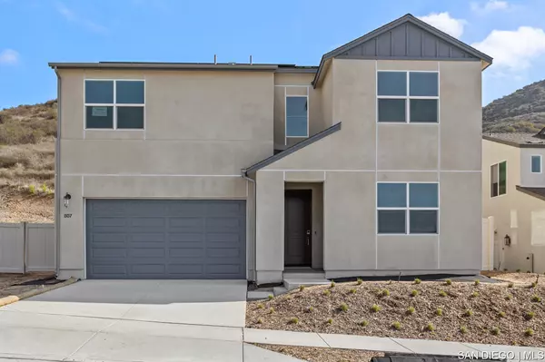 807 Meadowood ST #344, Fallbrook, CA 92028