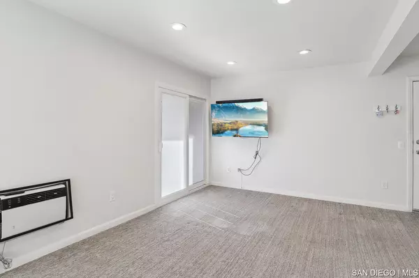 San Diego, CA 92120,7787 Margerum AVE #235