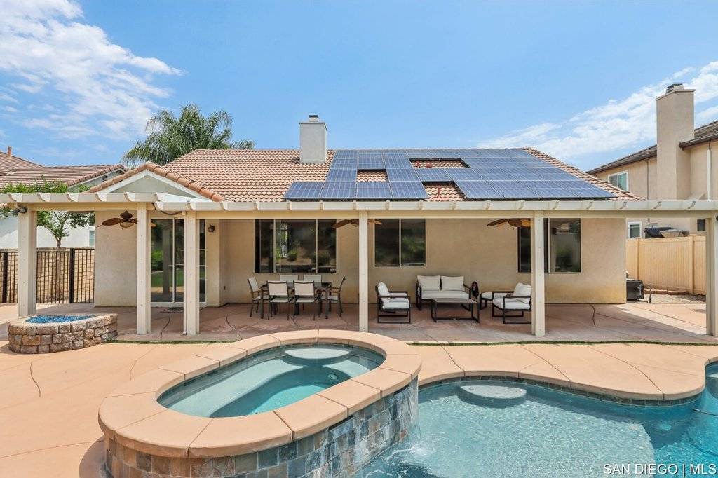 Murrieta, CA 92562,24641 Lincoln AVE